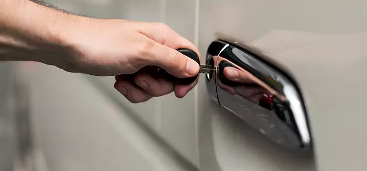 Why Choose Our Auto Locksmith Team in San Carlos Park, FL?