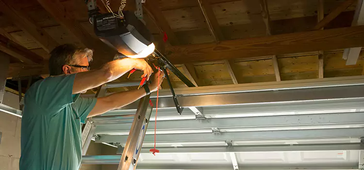 Garage Door Opener Sales and Installation San Carlos Park